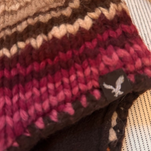 Vintage American Eagle stocking cap with pom-pom and tassels - Picture 2 of 7